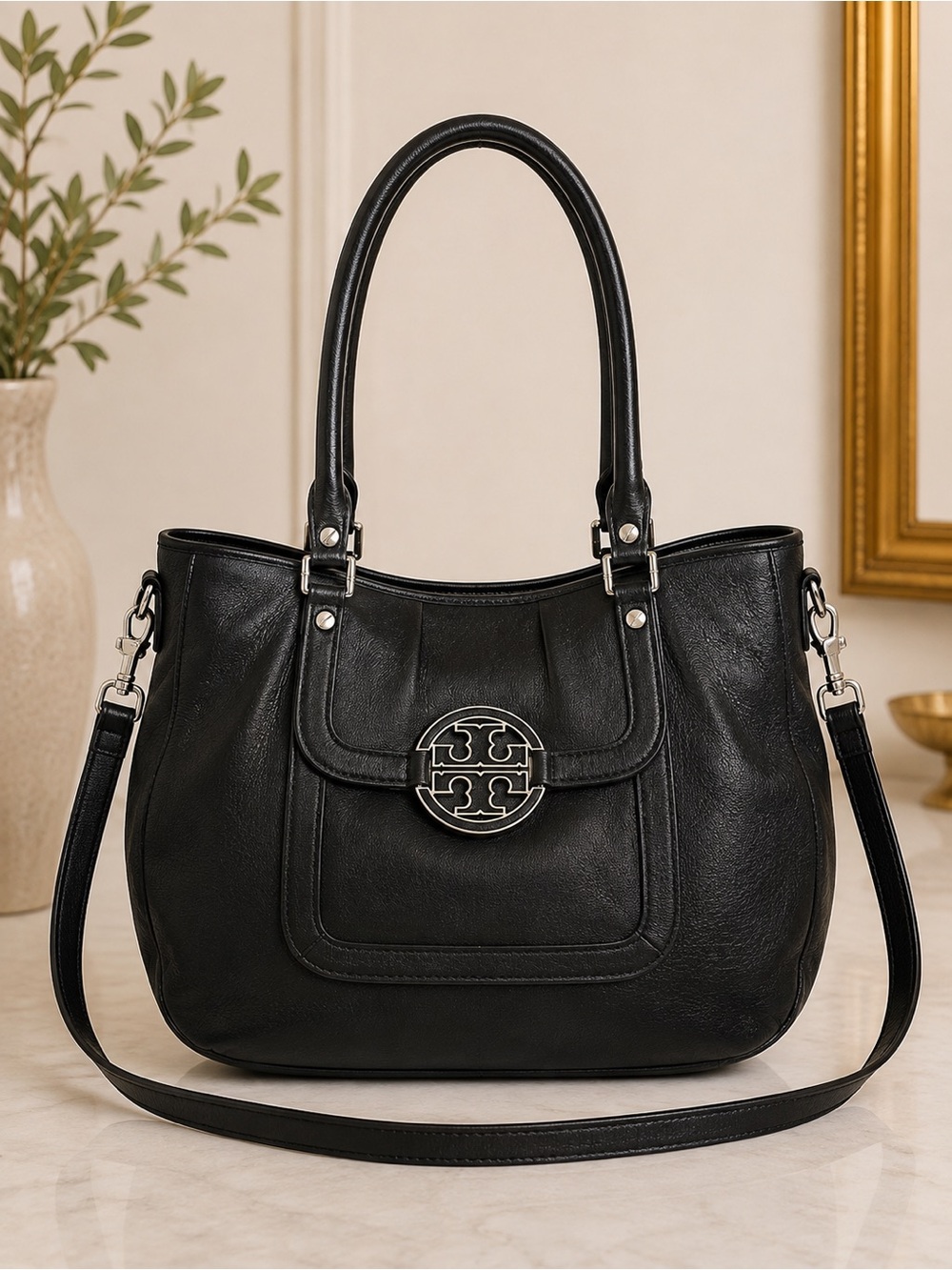 Tory Burch Amanda Black Leather Logo Medallion Tote Shoulder Bag Crossbody